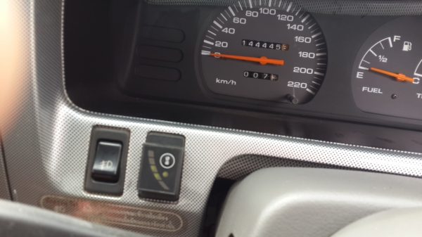 รถบ้าน เครื่องดี สีสวย LPG หัวฉีด รถบ้าน เครื่องดี สีสวย LPG หัวฉีด