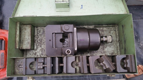 ชุดย้ำหางปลาสายไฟ