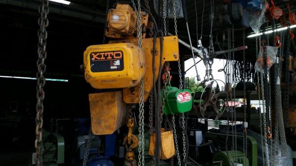 รอกไฟฟ้า 2&times;2 T  kito