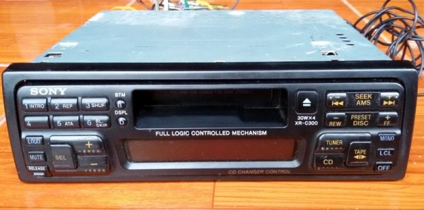 SONY XR-C300 SONY XR-C300