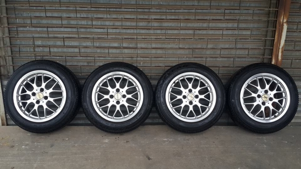 BBS ขอบ 15 4รู100 กว้าง 7 ออฟ 38 พร้อมยาง BBS ขอบ 15 4รู100 กว้าง 7 ออฟ 38 พร้อมยาง