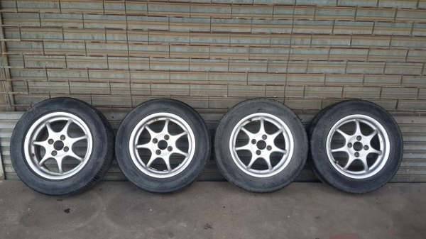 Enkei ขอบ 14 4รู100 พร้อมยาง Enkei ขอบ 14 4รู100 พร้อมยาง