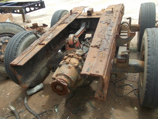 ขาย โบกี้ Mitsubishi FUSO แท่นเตี้ย พร้อมกะทะยาง 4 เส้น