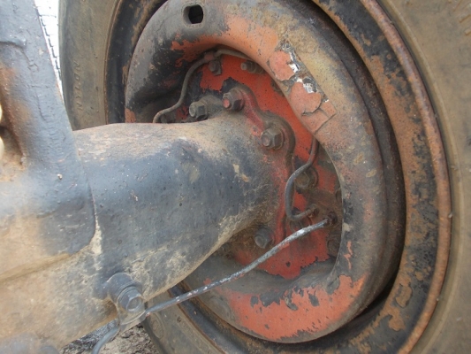 ขาย โบกี้ Mitsubishi FUSO แท่นเตี้ย พร้อมกะทะยาง 4 เส้น