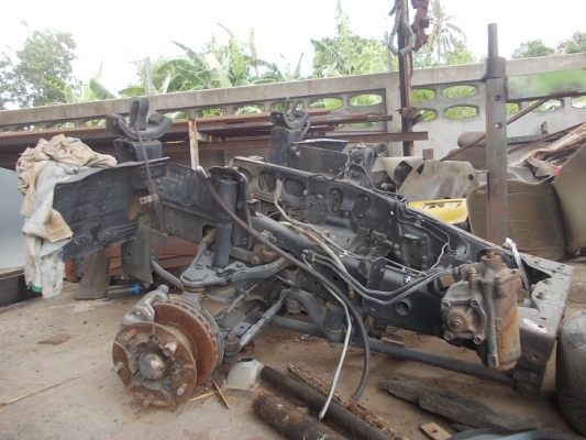 ขาย คัชซีพร้อมอุปกรณ์ชุดหน้า NKR ของนอกแท้