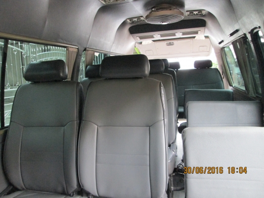 ขายรถตู้ปี2004สีเดิมๆ