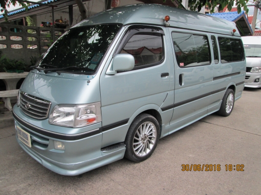ขายรถตู้ปี2004สีเดิมๆ