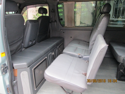 ขายรถตู้ปี2004สีเดิมๆ