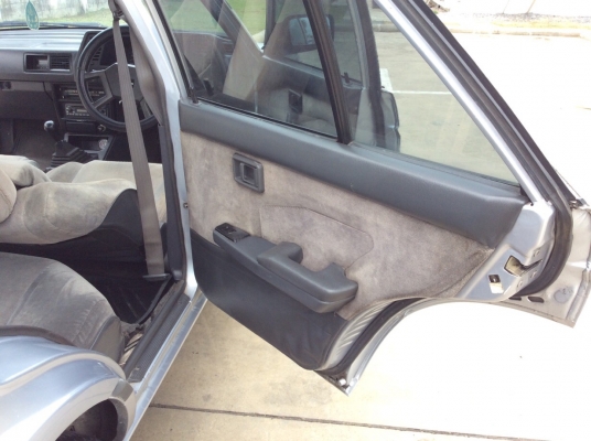 ขายรถ นิสสัน เซ็นทรืา B12 ปี91 เครื่อง 1.6 เกียร์ธรรมดา ติดแก๊สLPG(energy reform) เพาเวอร์ กระจกไฟฟ้า ภายในสวยเดิมๆเบาะสวยสะอาด แอร์เย็นวิทยุCD ตัวถังเดิมๆไม่มีชนสีเดิมไม่เคยทำสีสีซีดบางชิ้น แม็ก14 รถขับดีพร้อมใช้ ขายด่วนครับ