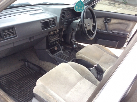 ขายรถ นิสสัน เซ็นทรืา B12 ปี91 เครื่อง 1.6 เกียร์ธรรมดา ติดแก๊สLPG(energy reform) เพาเวอร์ กระจกไฟฟ้า ภายในสวยเดิมๆเบาะสวยสะอาด แอร์เย็นวิทยุCD ตัวถังเดิมๆไม่มีชนสีเดิมไม่เคยทำสีสีซีดบางชิ้น แม็ก14 รถขับดีพร้อมใช้ ขายด่วนครับ