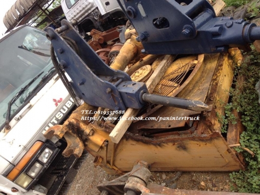 FROM JAPANหัวกระแทก BREAKER:TNB(ไม่มีถุงลม) สำหรับใส่รถขุดไซค์40,45,50,55 สลัก 40 มิล/(ทดสอบแล้วใช้งานได้จริง) ราคาเพียง 72,000 บาท สนใจติดต่อ 0819337688