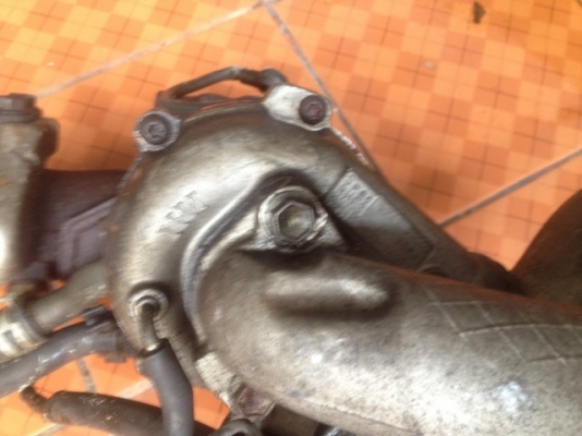 เทอร์โบ จิ๋ว IHI กับ HITACHI เก่าญี่ปุ่นเเท้สภาพตามรูปลูกละ