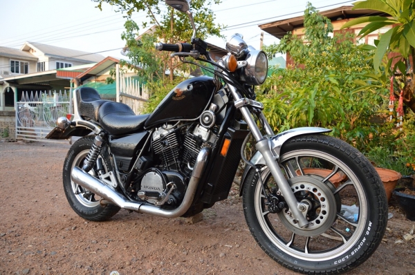 Honda NV750 ทะเบียนแท้ ภาษีไม่ขาดต่อ พร้อมโอน