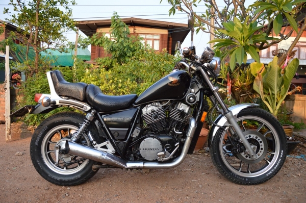 Honda NV750 ทะเบียนแท้ ภาษีไม่ขาดต่อ พร้อมโอน