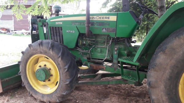 ขายตามสภาพ รถไถ จอนเดีย 5615 มีผาลดันหน้า ผาล 3 ราคา ต่อได้