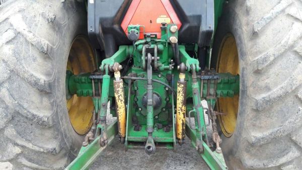 ขายตามสภาพ รถไถ จอนเดีย 5615 มีผาลดันหน้า ผาล 3 ราคา ต่อได้