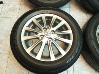 ขายล้อTOYOYA  VIOS (12ก้าน) ขอบ15 4รู100พร้อมยาง185/60/15ปี 12