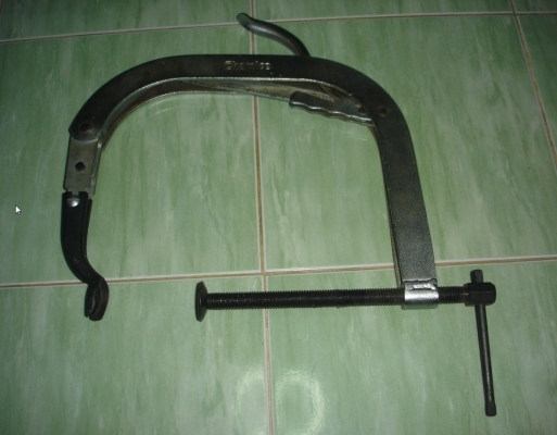 ขายเครื่องมือถอด วาล์ว ไอดี-ไอเสีย รถยนต์  ยี่ห้อ chamico