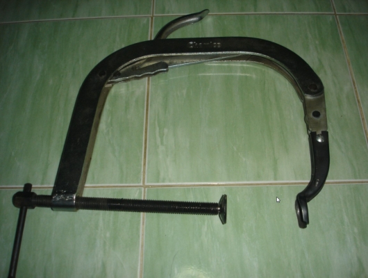 ขายเครื่องมือถอด วาล์ว ไอดี-ไอเสีย รถยนต์  ยี่ห้อ chamico