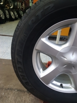 ขายล้อแม็กIsuzu D-MAX All New V-Cross พร้อมยาง265/65/17 ปี 15 ขายล้อแม็กIsuzu D-MAX All New V-Cross พร้อมยาง265/65/17 ปี 15