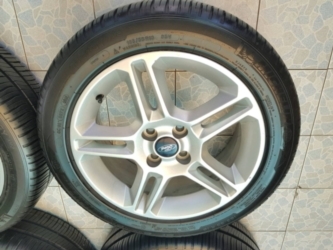 ขายล้อ Ford Fiesta16 พร้อมยาง185/55/16 ปี 12 (4 ล้อ ) ขายล้อ Ford Fiesta16 พร้อมยาง185/55/16 ปี 12 (4 ล้อ )