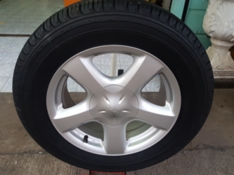 ขายล้อแม็กIsuzu D-MAX All New V-Cross พร้อมยาง235/60/17 ปี 13 ขายล้อแม็กIsuzu D-MAX All New V-Cross พร้อมยาง235/60/17 ปี 13