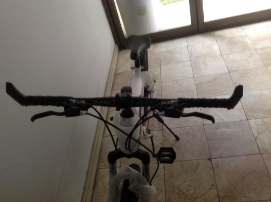 จักยานเสือภูเขานําเข้าใหม่ตัวถังอลุมิเนียบ