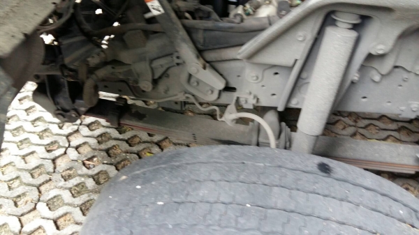 รถฮีโน่ 6 ล้อ ( รถ รับ - ส่ง นักเรียน. ) 150 แรงม้า. ปี 57. , ( รถวิ่ง 10,xxx กม. )   สนใจติดต่อ  081 - 6079515