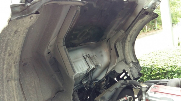 รถฮีโน่ 6 ล้อ ( รถ รับ - ส่ง นักเรียน. ) 150 แรงม้า. ปี 57. , ( รถวิ่ง 10,xxx กม. )   สนใจติดต่อ  081 - 6079515