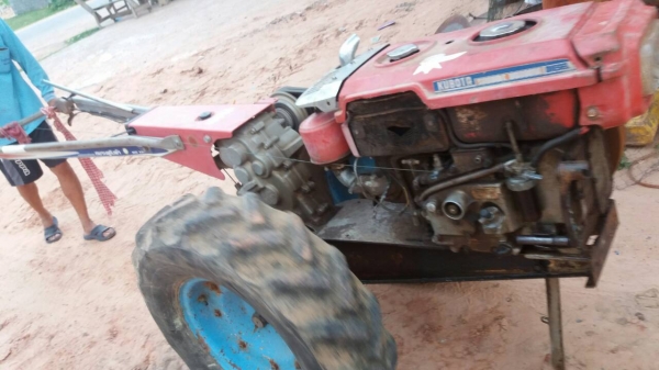 รถไถเดินตามเครื่องคูบูต้า11แรงหางสยามเกียร์กลาง