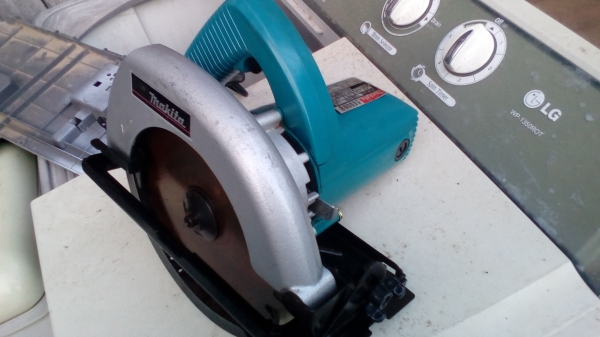 เลื่อยวงเดือน มากิต้า 7 นิ้ว 5800 NB เลื่อยวงเดือน มากิต้า 7 นิ้ว 5800 NB