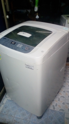 เครื่องซักผ้าอัตโนมัติ LG 10 กก. เครื่องซักผ้าอัตโนมัติ LG 10 กก.