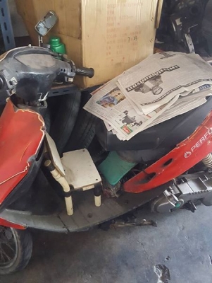 ขาย รถป็อบคันนี้ 4900 ครับขายตามสภาพ สภาพตามรูป086 992 9921 สมุทรปราการครับรถสตาร์ทติด ขับได้ครับเครื่อง yamaha nouvo แรงๆชุดสีไม่สวยครับ