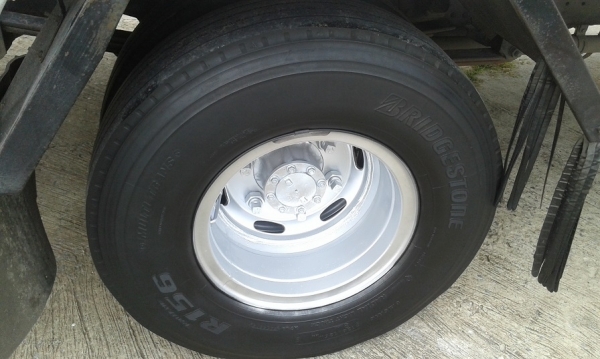 ISUZU NQR 175แรง 5.5เมตร รถห้างแท้ จดปี51 ISUZU NQR 175แรง 5.5เมตร รถห้างแท้ จดปี51