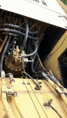 ขายรถแบคโฮ CAT 320 C JAPAN เอวใหม่ ช่วงล่างใหม่ทั้งหมด เอกสารเล่มทะเบียน ราคา 1550000