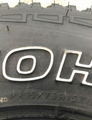 ขาย ยาง AT 235/75/15(29") ปี 16 สวยๆ