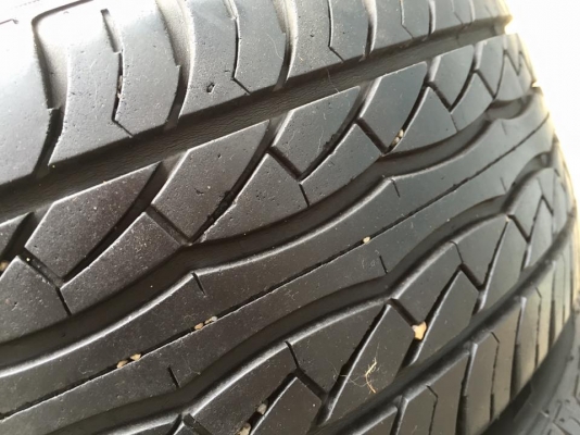 ขายยาง MAXXIS MA-P1 195-55-15 ปี13 สภาพสวย ชุดละ 2,500 บาท