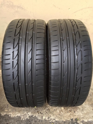 ขายยาง BRIDGESTONE POTENZA S001 235-35-20 ปี12 ดอกหนาจัด ไม่มีปะ ไม่กินข้าง คู่ละ 4,000 บาท