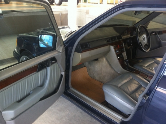 BENZ230E W124 ปี91ราคา158000