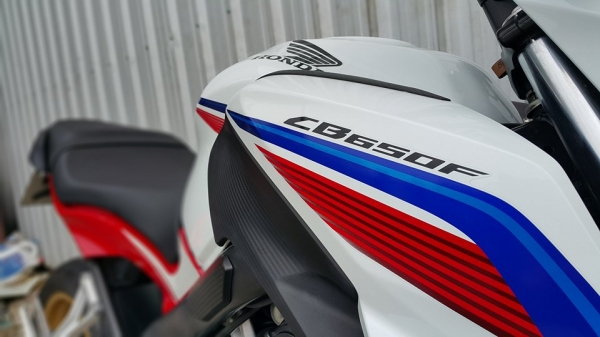 CB650F 2014 สภาพป้ายแดง สวยกริ๊บพร้อมใช้ไม่แพง ต่อรองได้อีกครับบ