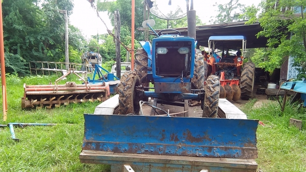 25แรง4x4ดันหน้าลดสุด70,000ครับ