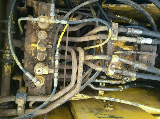 รถแบคโฮ รถแบคโฮ