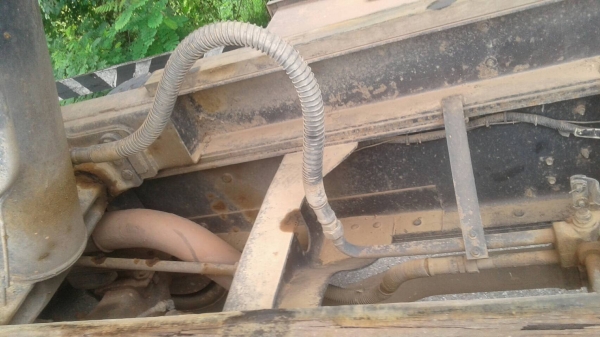 รถอีซุซุ 10 ล้อดั้ม FXZ 270 แรงม้า ปี 48.    สนใจติดต่อ  081 - 6079515