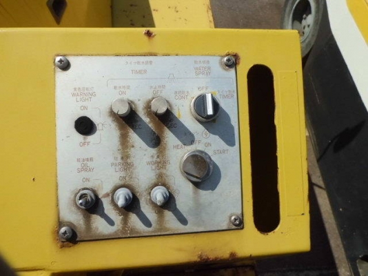 รถบดล้อยาง Komatsu JW210 ปี 1993 สภาพสวยนำเข้าจากญี่ปุ่น เราขายไม่แพงครับ