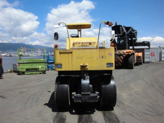 รถบดล้อยาง Komatsu JW210 ปี 1993 สภาพสวยนำเข้าจากญี่ปุ่น เราขายไม่แพงครับ