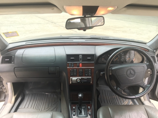 BENZ C220 EL ปี1997 น่าใช้มาก สวยมีเสนห์ ติดแก๊ส โดนัท BENZ C220 EL ปี1997 น่าใช้มาก สวยมีเสนห์ ติดแก๊ส โดนัท