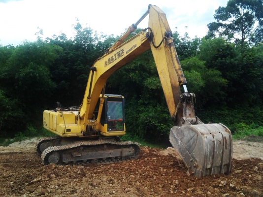 komatsu pc200 รุ่น 6 เปลี่ยนหัวเก๋งรุ่น 7 สภาพสวยสมบูรณ์ (มีใบอินวอย)