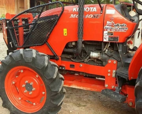 ขายดาวน์รถไถคูโบต้า M6040SU พร้อมอุปกรณ์ 4ชิ้น ดันหน้า ผาน6 ผานบุก โรตารี่ รถใช้ไปสี่ร้อยกว่าชั่วโมงครับ