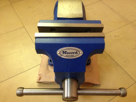 ขายปากกา Irwin Record และสว่านแท่น Rexon