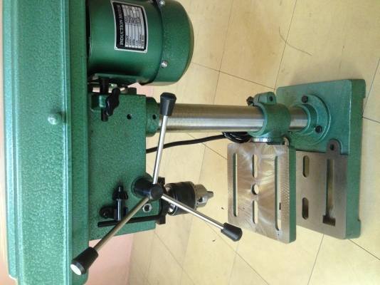 ขายปากกา Irwin Record และสว่านแท่น Rexon ขายปากกา Irwin Record และสว่านแท่น Rexon